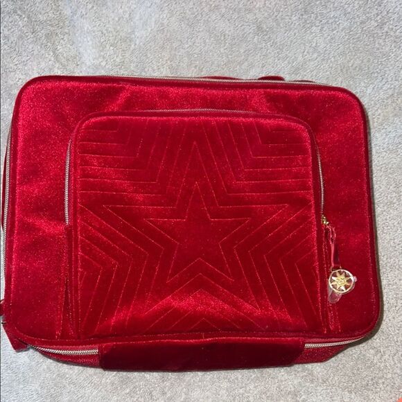 Vibrant Red Cometic Bag Trio - Picture 8 of 16
